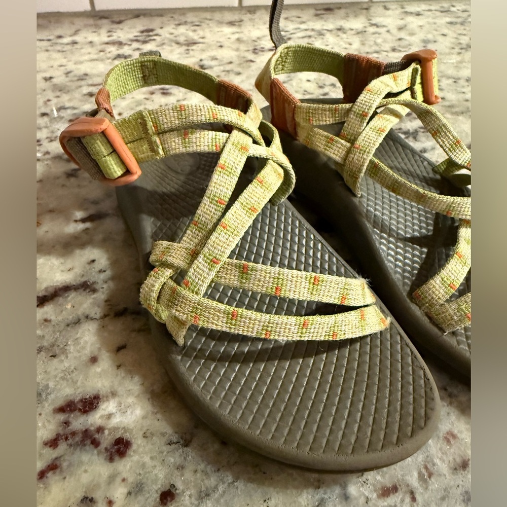 Kids chacos ZX size 13 double strap